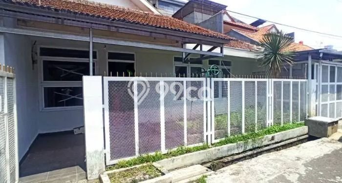 Ruko untuk Disewa di Pusat Bandung Luas Bangunan 192m2 Ruko untuk Disewa di Pusat Bandung Luas Bangunan 192m2