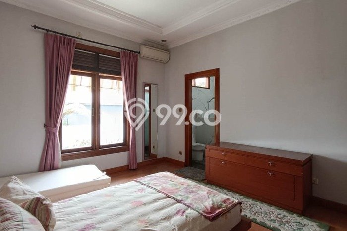 Hot Offer Hunian Mewah Ideal dan Luas di Sukasari, Bandung Hot Offer Hunian Mewah Ideal dan Luas di Sukasari, Bandung