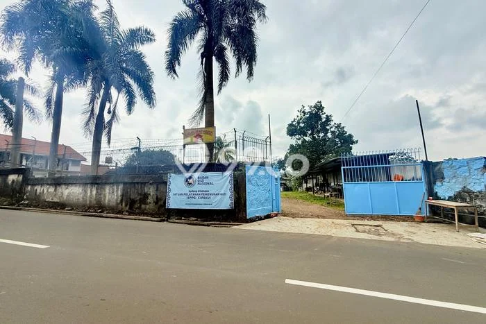 Unit Gudang Dijual di Bogor LT 3000m2 & LB 1000m2 Unit Gudang Dijual di Bogor LT 3000m2 & LB 1000m2