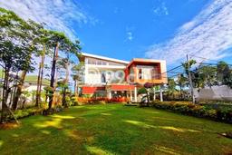 Rumah Mewah LB 350m2 Siap Huni Desain Elegan di Sentul City, Bogor Rumah Mewah LB 350m2 Siap Huni Desain Elegan di Sentul City, Bogor
