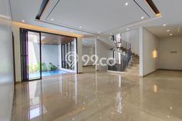 Rumah Terawat kawasan Sentul City, Bogor, LT 300m² Bangunan 480m² HARGA MENARIK! Rumah Terawat kawasan Sentul City, Bogor, LT 300m² Bangunan 480m² HARGA MENARIK!
