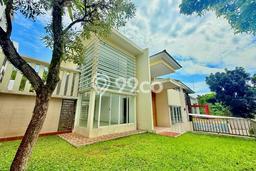 Rumah Elit Modern Siap Huni di Sentul City Bogor Rumah Elit Modern Siap Huni di Sentul City Bogor