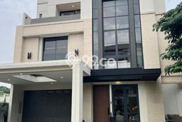 Rumah Mewah LB 412m2 Siap Huni Desain Elegan di BSD City, Tangerang Rumah Mewah LB 412m2 Siap Huni Desain Elegan di BSD City, Tangerang