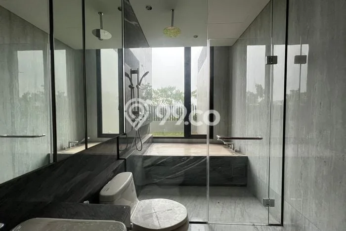 For Sale! Premium House LT 495m2 Desain Elegan di BSD City For Sale! Premium House LT 495m2 Desain Elegan di BSD City