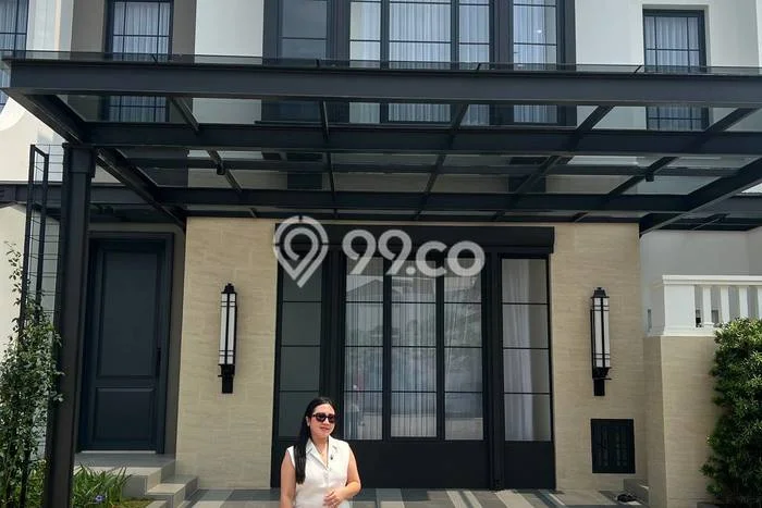 Rumah Luxury Modern Siap Huni di Gading Serpong Tangerang Rumah Luxury Modern Siap Huni di Gading Serpong Tangerang