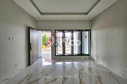 Hunian Mewah LB 90m2 Siap Pakai Desain Elegan di Rempoa, Tangerang Hunian Mewah LB 90m2 Siap Pakai Desain Elegan di Rempoa, Tangerang