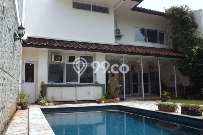 Lokasi terbaik! Rumah siap huni disewakan di Kebayoran Lama LB 0m2 Lokasi terbaik! Rumah siap huni disewakan di Kebayoran Lama LB 0m2