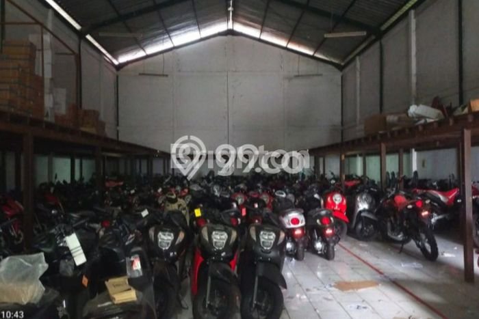 AREA KOMERSIAL! Gudang di , Luas 724m2m², Jalan Utama AREA KOMERSIAL! Gudang di , Luas 724m2m², Jalan Utama