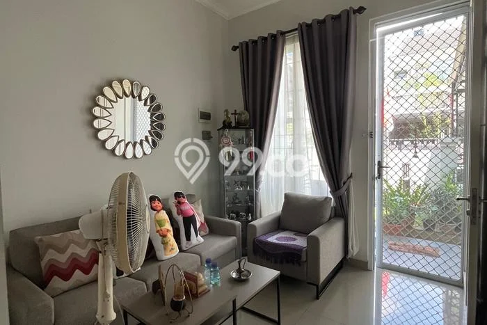 Rumah Mewah Siap Huni LT 120m2 di Kelapa Gading, Jakarta Utara Rumah Mewah Siap Huni LT 120m2 di Kelapa Gading, Jakarta Utara