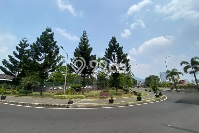 Lahan untuk Dijual di Jatinangor Sumedang Luas 101m2 Lahan untuk Dijual di Jatinangor Sumedang Luas 101m2