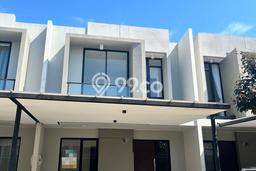 Disewakan! Rumah 3 Kamar Tidur &
3 Kamar Mandi di Pantai Indah Kapuk 2, Jakarta Utara Disewakan! Rumah 3 Kamar Tidur &
3 Kamar Mandi di Pantai Indah Kapuk 2, Jakarta Utara