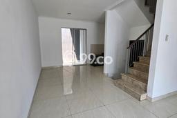 Disewakan! Rumah 3 Kamar Tidur &
3 Kamar Mandi di Golf Island, Jakarta Utara Disewakan! Rumah 3 Kamar Tidur &
3 Kamar Mandi di Golf Island, Jakarta Utara