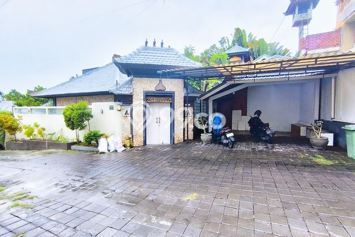 Vila di , Area 475m2m², Lokasi Strategis Vila di , Area 475m2m², Lokasi Strategis
