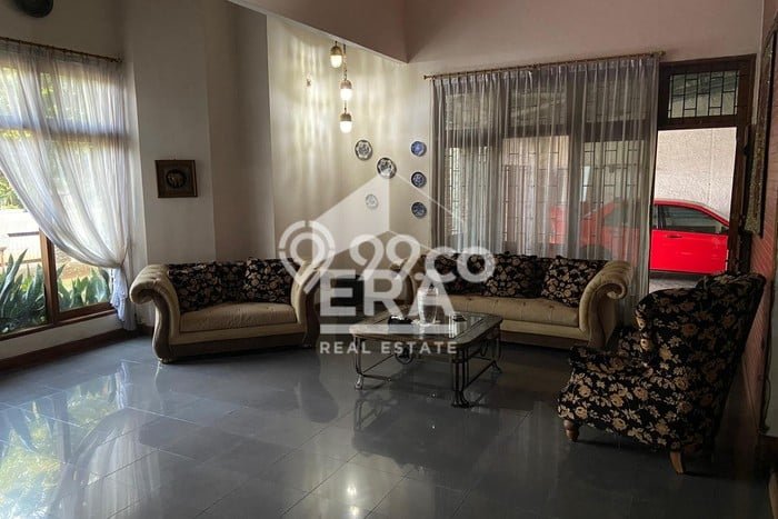 Rumah Mewah Dijual LT 600m2 di Ciracas, Jakarta Timur Rumah Mewah Dijual LT 600m2 di Ciracas, Jakarta Timur