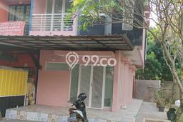 LOKASI BISNIS! Ruko For Rent Kawasan Cikeas, Luas 160m2m², Jalan Utama, Siap Usaha LOKASI BISNIS! Ruko For Rent Kawasan Cikeas, Luas 160m2m², Jalan Utama, Siap Usaha