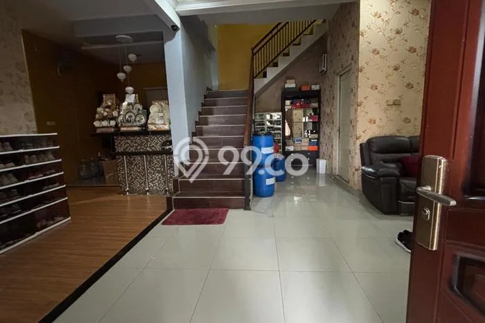 For Sale Rumah 5 Kamar Lokasi Ideal Nyaman dan Strategis di Gunung Putri For Sale Rumah 5 Kamar Lokasi Ideal Nyaman dan Strategis di Gunung Putri