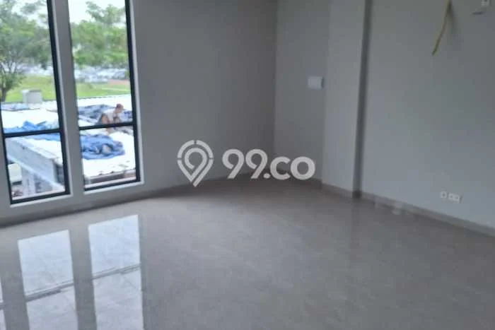 LOKASI PREMIUM! Ruko di Cibubur, Luas 200m², Lokasi Komersial LOKASI PREMIUM! Ruko di Cibubur, Luas 200m², Lokasi Komersial