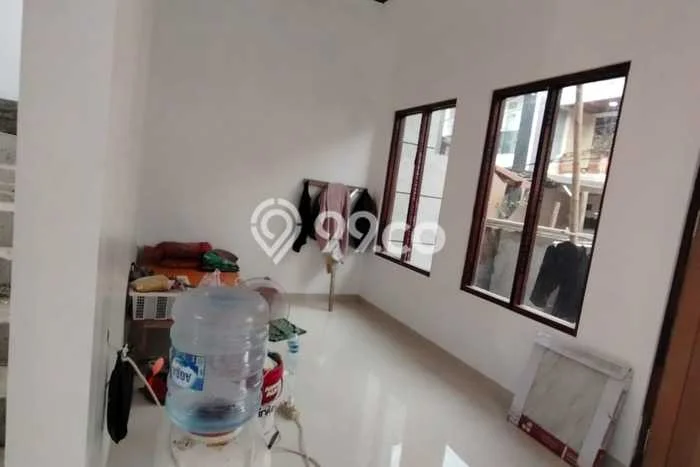 Rumah Mewah LB 200m2 Siap Pakai Desain Elegan di Kayu Putih, Jakarta Timur Rumah Mewah LB 200m2 Siap Pakai Desain Elegan di Kayu Putih, Jakarta Timur