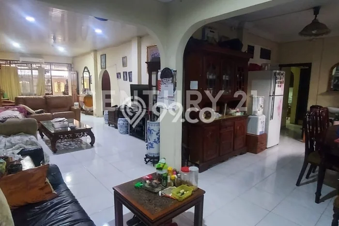 Rumah Elit Modern Tanpa Renovasi di Pulo Asem Jakarta Timur Rumah Elit Modern Tanpa Renovasi di Pulo Asem Jakarta Timur