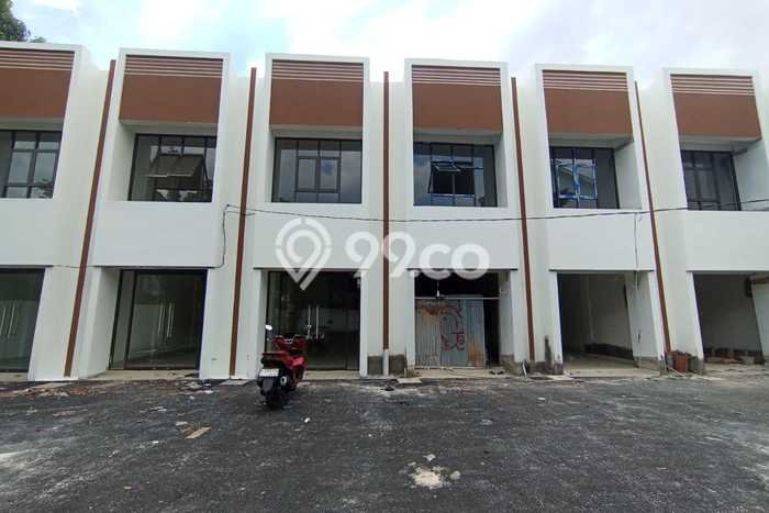 Ruko Bagus Dijual LB 80m2 Lokasi Strategis Jakarta Timur Area Cocok untuk Bisnis Ruko Bagus Dijual LB 80m2 Lokasi Strategis Jakarta Timur Area Cocok untuk Bisnis