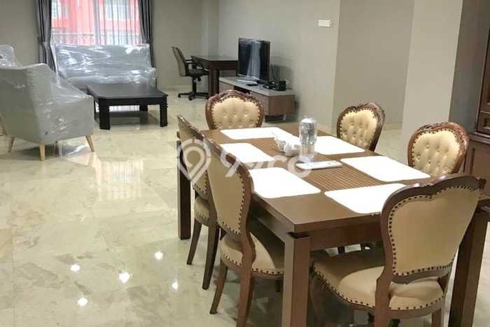 Dijual Apartemen Luxury di Pondok Indah 3 Kamar & 2 Kamar Mandi Dijual Apartemen Luxury di Pondok Indah 3 Kamar & 2 Kamar Mandi