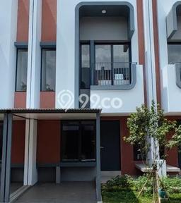 Jual Rumah Bagus Siap Huni LB 77m2 di BSD, Tangerang Selatan Jual Rumah Bagus Siap Huni LB 77m2 di BSD, Tangerang Selatan