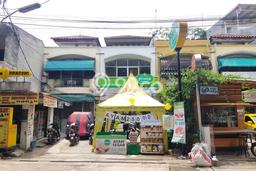 PRIME LOCATION! Ruko Kawasan Ciracas, Luas 176m2m², Kawasan Komersial, Posisi Strategis PRIME LOCATION! Ruko Kawasan Ciracas, Luas 176m2m², Kawasan Komersial, Posisi Strategis