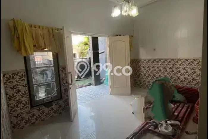 Rumah kawasan Gubeng, Siap Huni, 5 KT, Akses Gubeng, Surabaya, Surabaya, LT 155m2m² Bangunan 155m2m² Rumah kawasan Gubeng, Siap Huni, 5 KT, Akses Gubeng, Surabaya, Surabaya, LT 155m2m² Bangunan 155m2m²