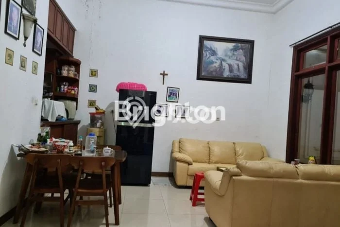 Rumah Modern 3 KT LT 180m2 di Wonorejo Rumah Modern 3 KT LT 180m2 di Wonorejo