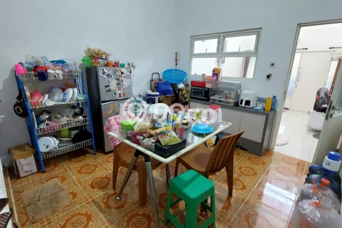 Rumah Strategis Modern Lb 91m2 di Rungkut, Surabaya Rumah Strategis Modern Lb 91m2 di Rungkut, Surabaya