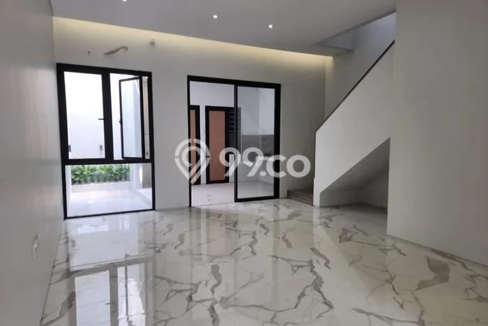 Rumah Strategis Modern Lb 160m2 di Rungkut, Surabaya Rumah Strategis Modern Lb 160m2 di Rungkut, Surabaya