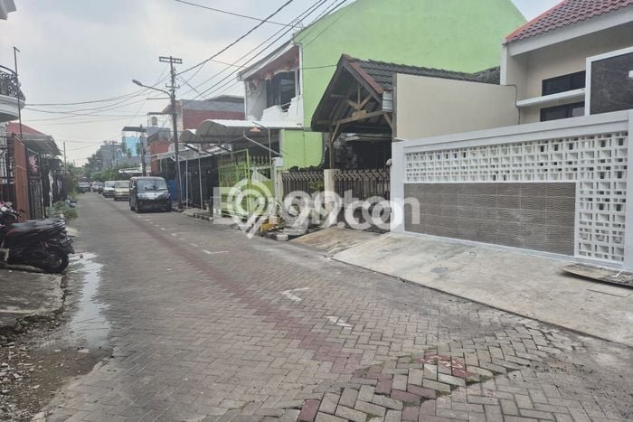 Hunian Cantik Minimalis Lb 100m2 di Tandes, Surabaya Hunian Cantik Minimalis Lb 100m2 di Tandes, Surabaya