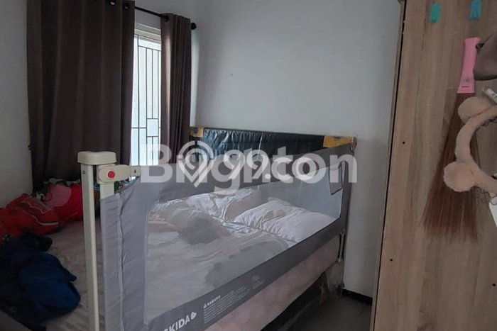 Rumah Strategis Modern Lb 91m2 di Rungkut, Surabaya Rumah Strategis Modern Lb 91m2 di Rungkut, Surabaya