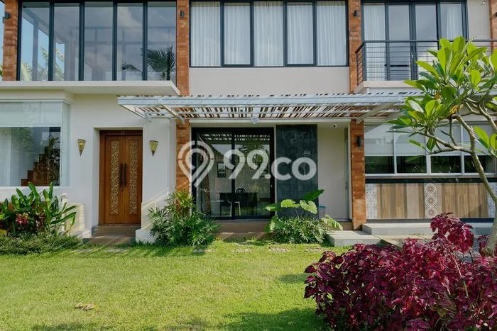 Rumah di , 2 KM, Lingkungan Nyaman Rumah di , 2 KM, Lingkungan Nyaman