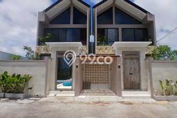 Rumah Elit LB 240m2 Siap Huni Desain Elegan di Jimbaran, Badung Rumah Elit LB 240m2 Siap Huni Desain Elegan di Jimbaran, Badung