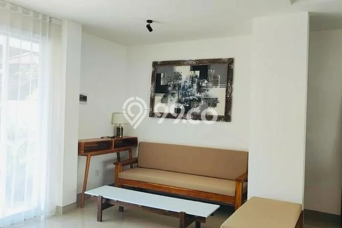 Lokasi terbaik! Rumah siap pakai disewakan di Jimbaran LB 130m2 Lokasi terbaik! Rumah siap pakai disewakan di Jimbaran LB 130m2