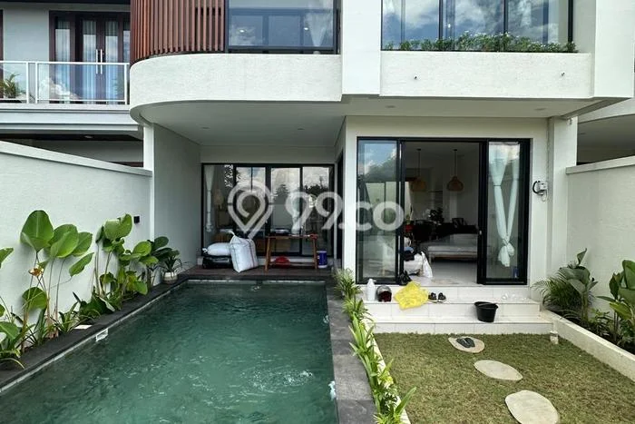 For Sale! Luxury House LT 175m2 Desain Elegan di Jimbaran For Sale! Luxury House LT 175m2 Desain Elegan di Jimbaran