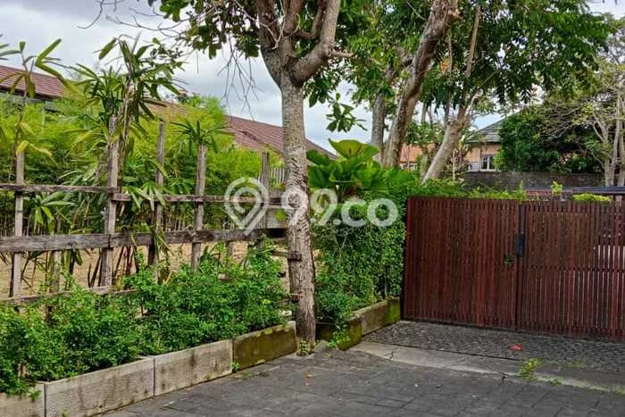 Dijual Tanah Lokasi Kerobokan Kelod, Badung Seluas 150m2 Dijual Tanah Lokasi Kerobokan Kelod, Badung Seluas 150m2
