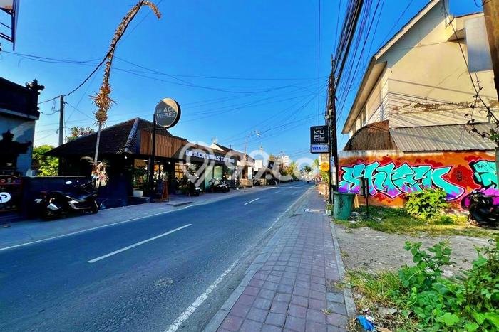 Dijual Tanah 2045m2 di Canggu, Badung Dijual Tanah 2045m2 di Canggu, Badung