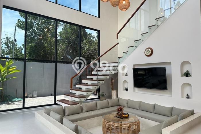 Vila Potensial Kawasan , Area 170m2m², Area Nyaman untuk Anda Vila Potensial Kawasan , Area 170m2m², Area Nyaman untuk Anda