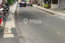 Tanah Dijual Area Strategis di Seminyak Badung 180m2 Tanah Dijual Area Strategis di Seminyak Badung 180m2