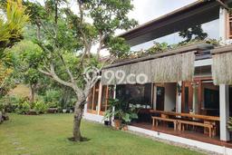 Rumah Luxury Modern Siap Huni di Dago Pakar Bandung Rumah Luxury Modern Siap Huni di Dago Pakar Bandung