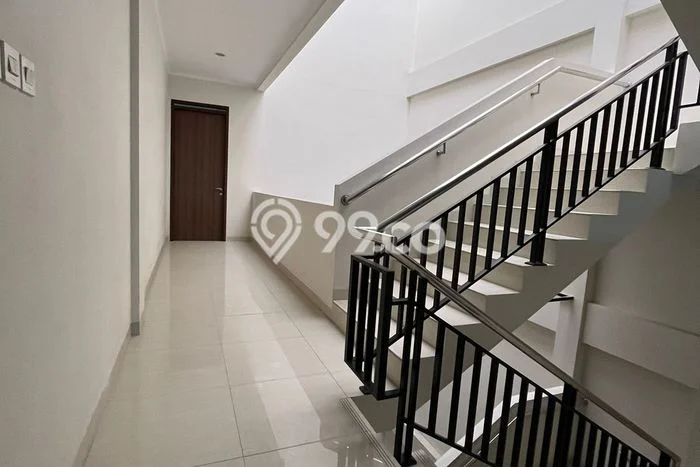 Ruko Disewa di Bandung dengan LB 372m2 Area Komersial Ramai Ruko Disewa di Bandung dengan LB 372m2 Area Komersial Ramai