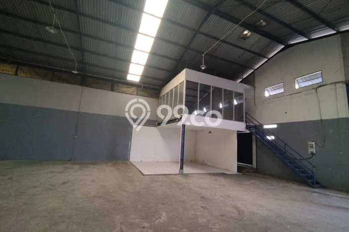 Unit Gudang disewakan di Legok Tangerang dengan LT 450m2 / LB 450m2 Unit Gudang disewakan di Legok Tangerang dengan LT 450m2 / LB 450m2