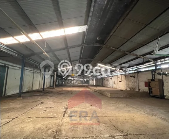 Unit Gudang Paling Strategis di Karawaci Tangerang dengan LB 1872m2 Unit Gudang Paling Strategis di Karawaci Tangerang dengan LB 1872m2