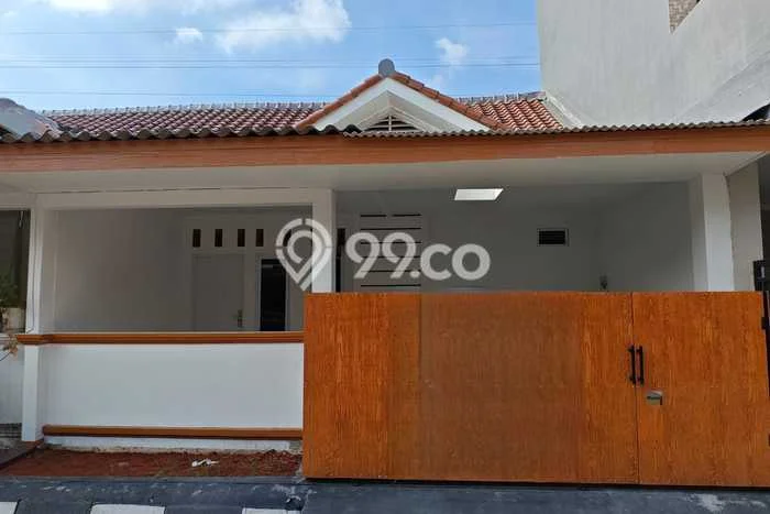 Rumah Modern 3 KT di Modernland Tangerang Semi Furnished Rumah Modern 3 KT di Modernland Tangerang Semi Furnished