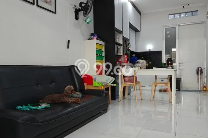 Jual Rumah Modern 2 KT di Gading Serpong, Tangerang Jual Rumah Modern 2 KT di Gading Serpong, Tangerang