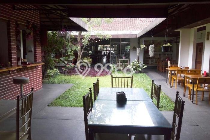 Untuk Dijual! Komersial di Cipaganti Bandung LT 887m2 / LB 600m2 Kawasan Strategis Untuk Dijual! Komersial di Cipaganti Bandung LT 887m2 / LB 600m2 Kawasan Strategis