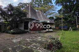 Disewakan Komersial di Kawasan Ramai Cipaganti Luas 500m2 Disewakan Komersial di Kawasan Ramai Cipaganti Luas 500m2
