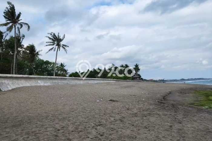 Tanah Dijual Lokasi Strategis di Badung dengan Luas 4500m2 Tanah Dijual Lokasi Strategis di Badung dengan Luas 4500m2